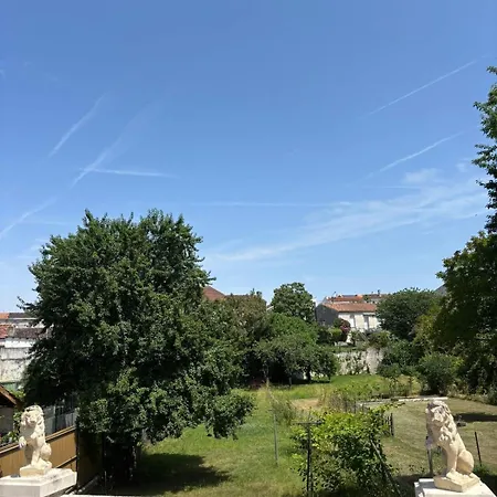 Maison De Holiday home