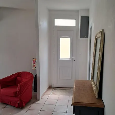 Maison De