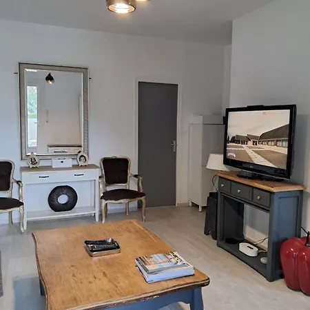 Holiday home Maison De *